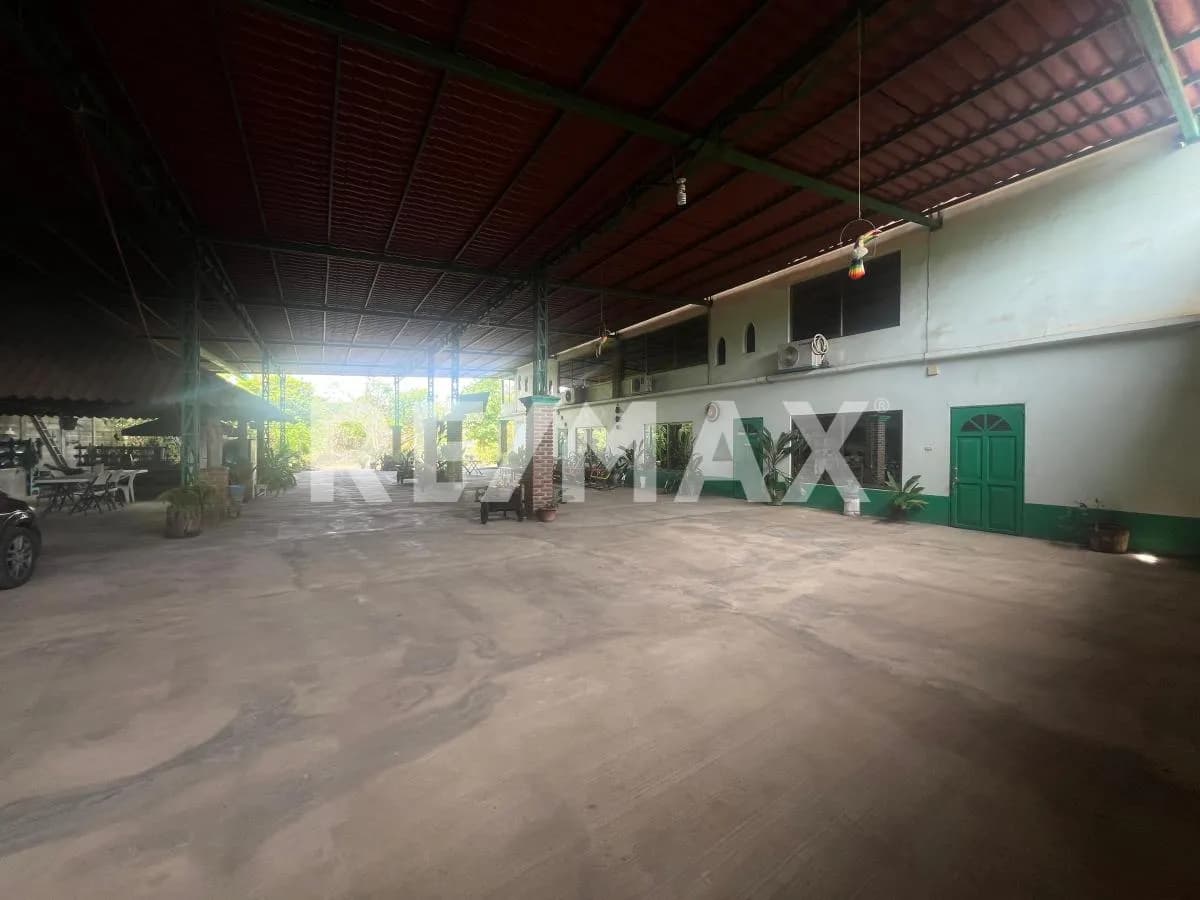 secondary property images 2