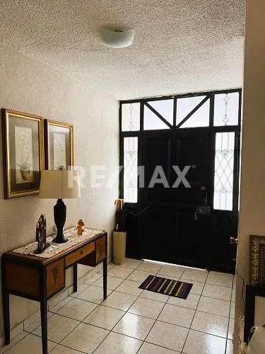 secondary property images 0