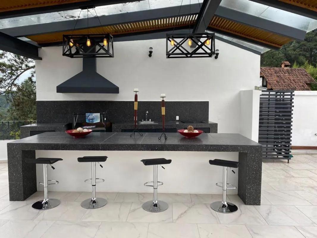 secondary property images 0