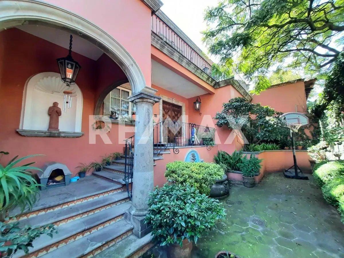 main property photo