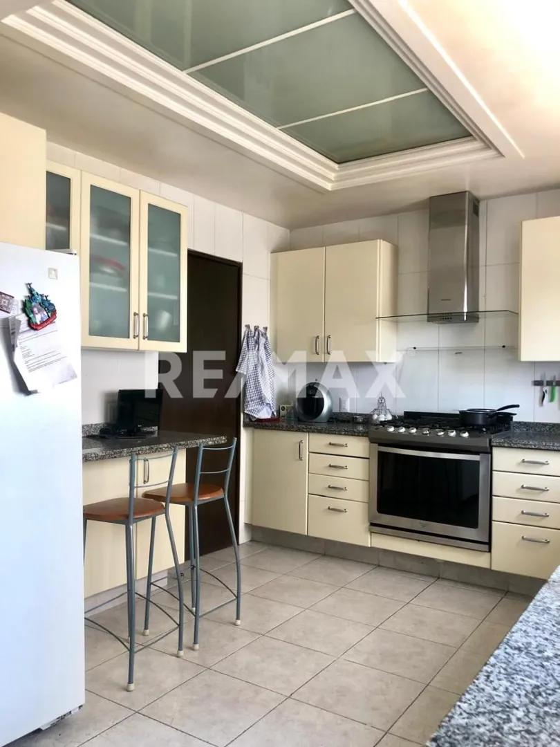 secondary property images 2