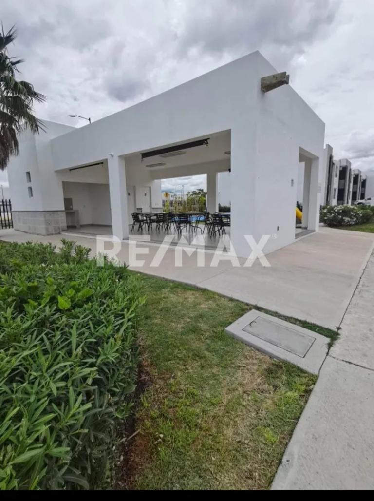 Property Image Property Image