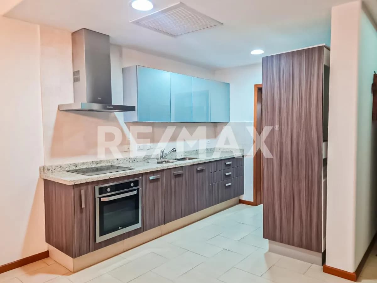 secondary property images 2