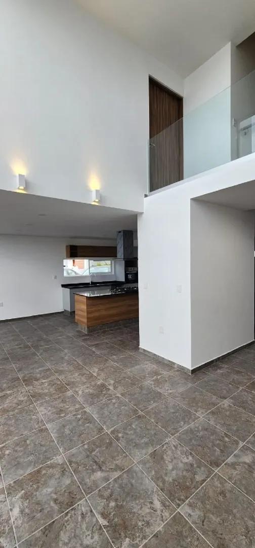 secondary property images 0