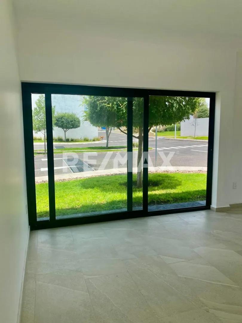 secondary property images 2