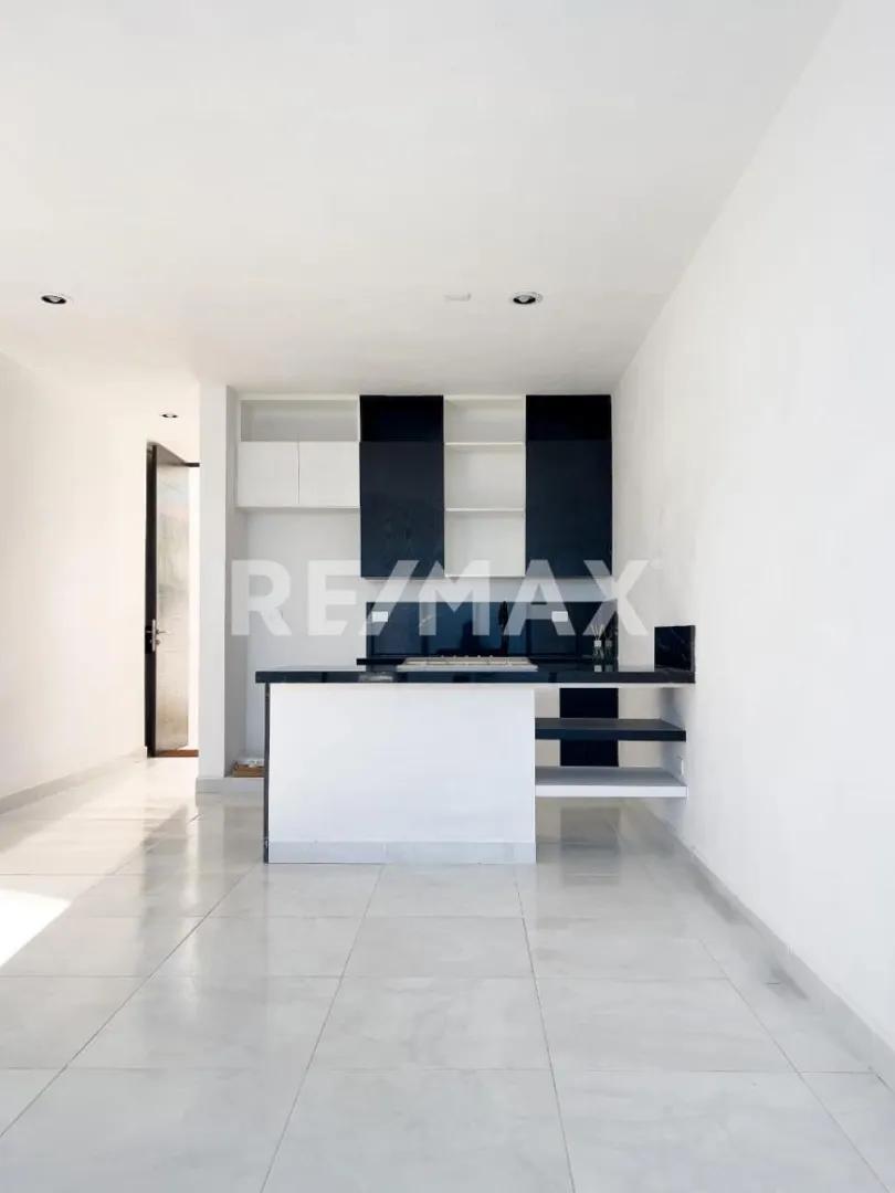 secondary property images 0