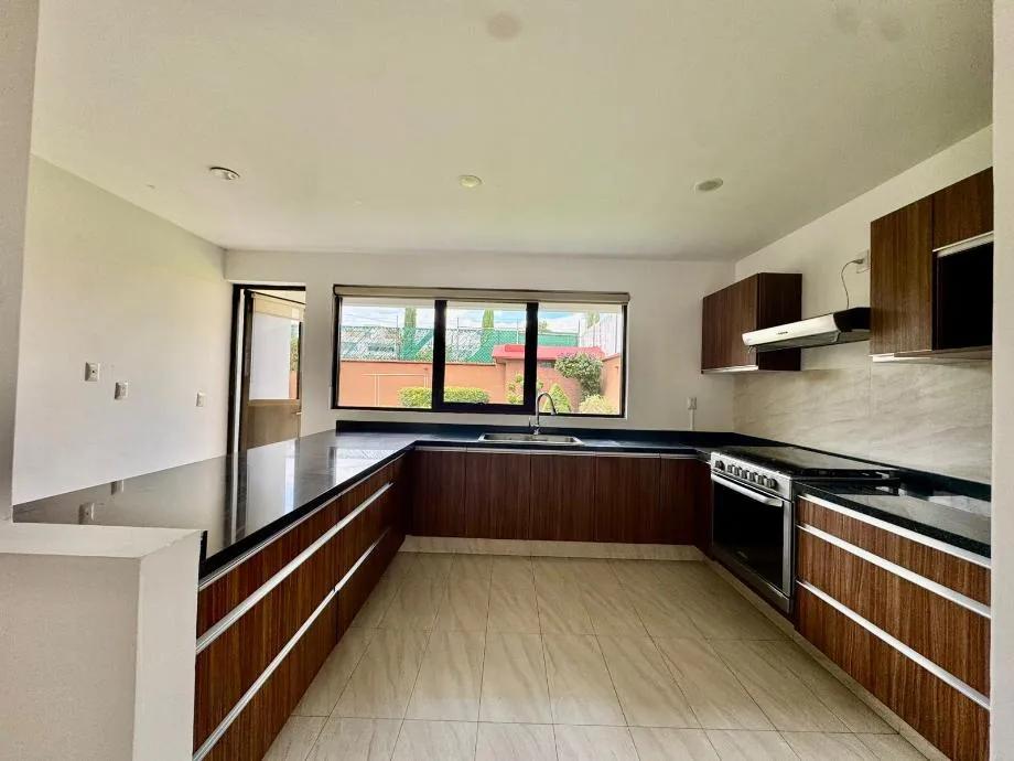 secondary property images 2