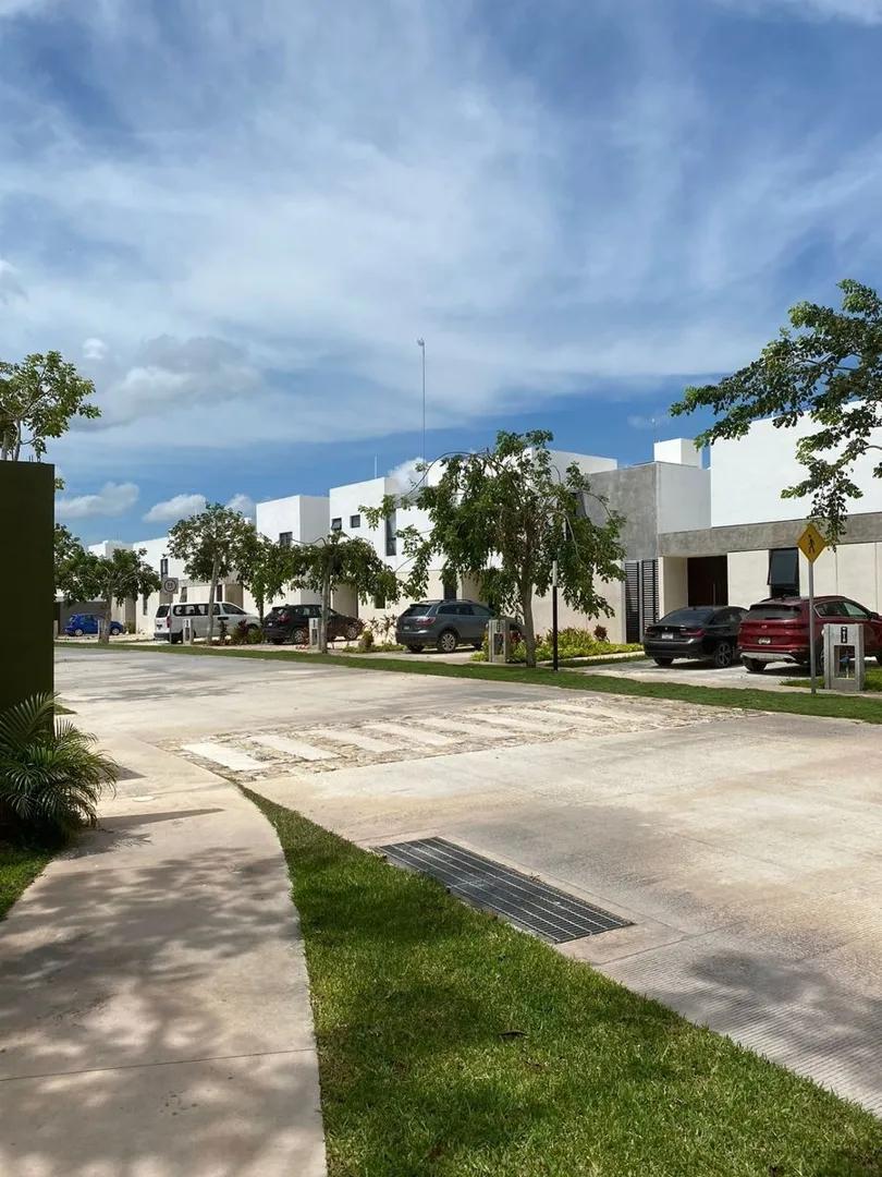 secondary property images 0