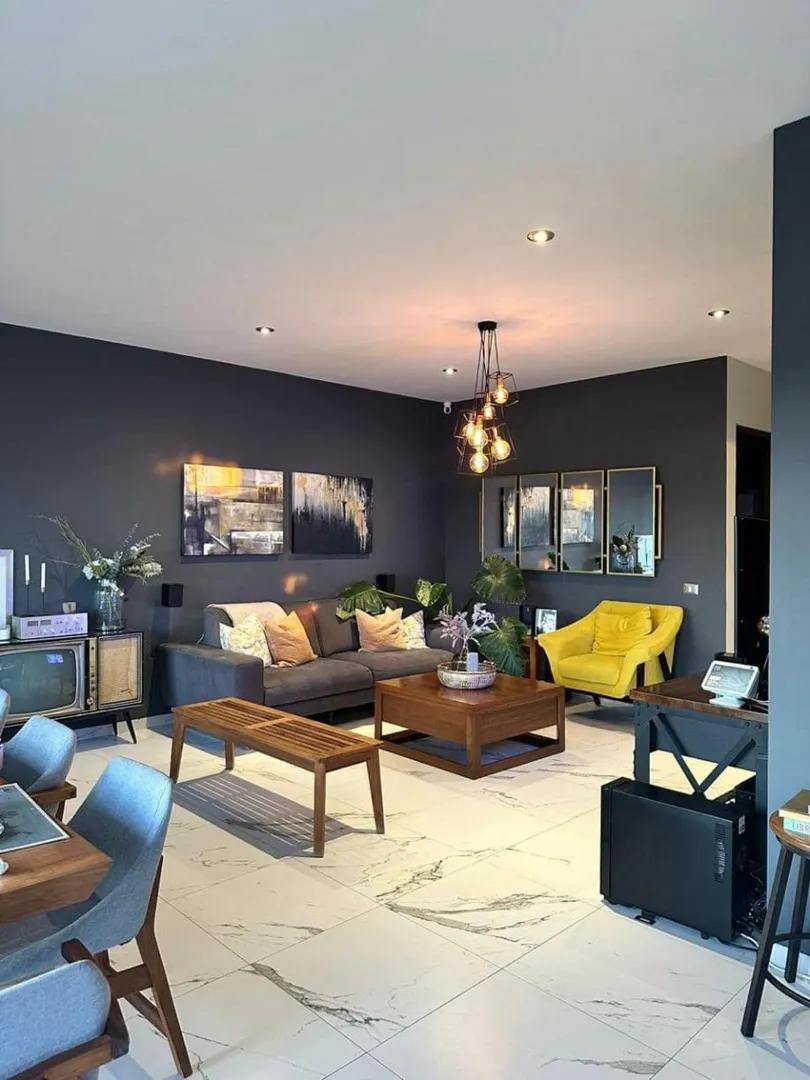 secondary property images 0