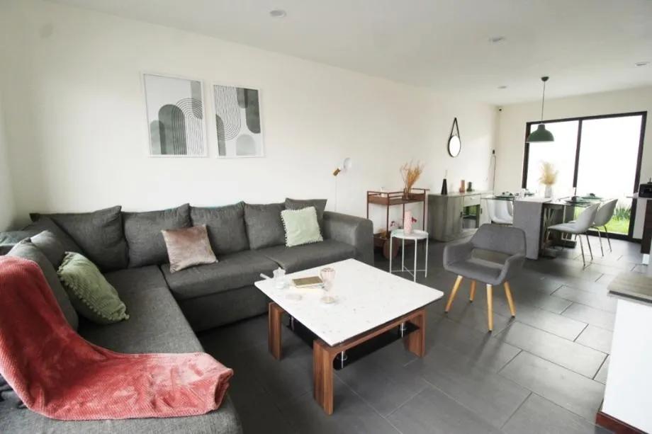 secondary property images 0