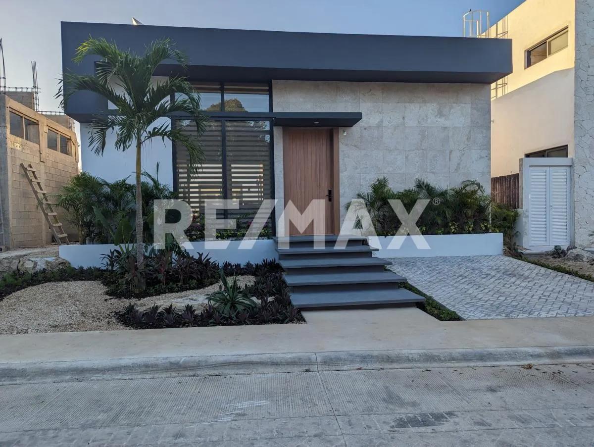 main property photo