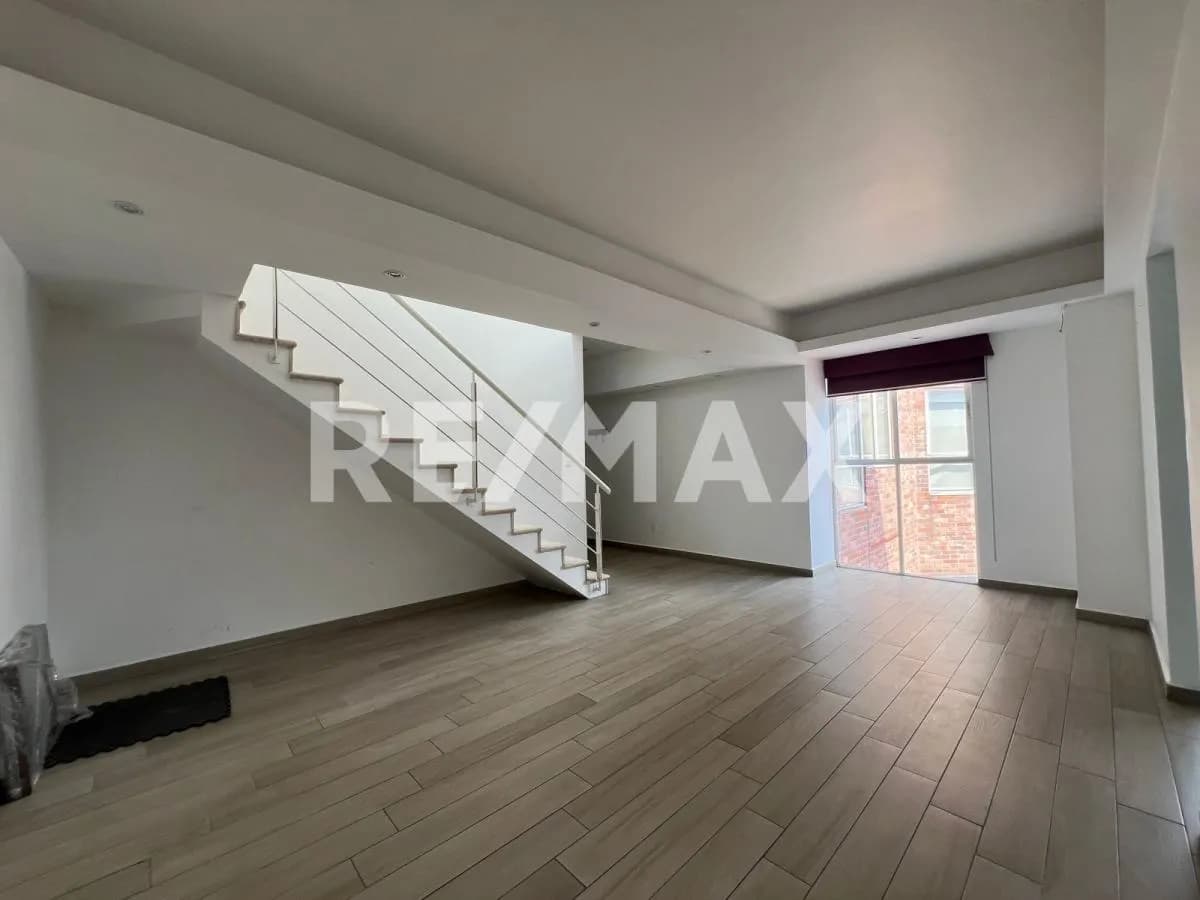 secondary property images 0