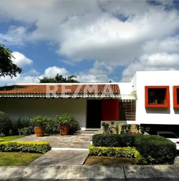 main property photo