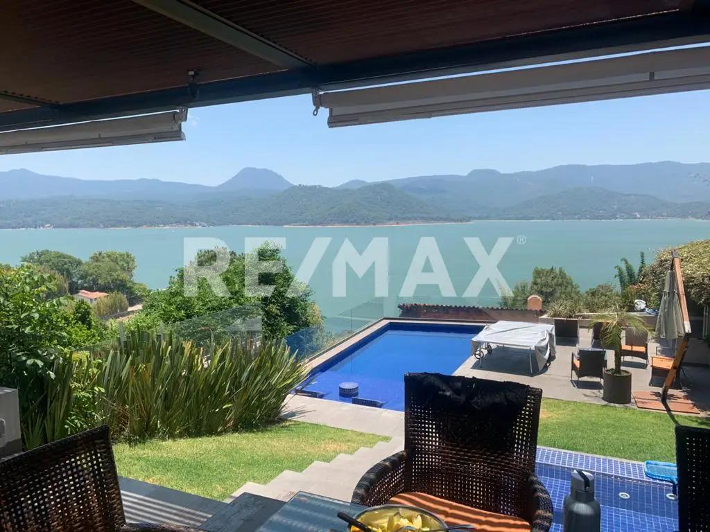 secondary property images 0