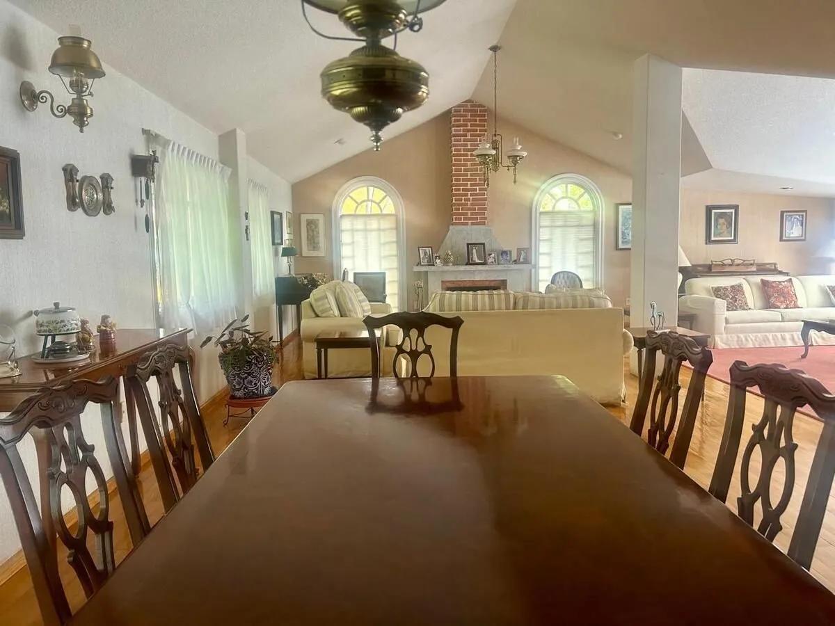 secondary property images 2