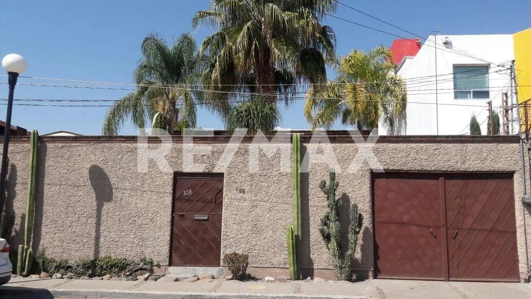 secondary property images 0