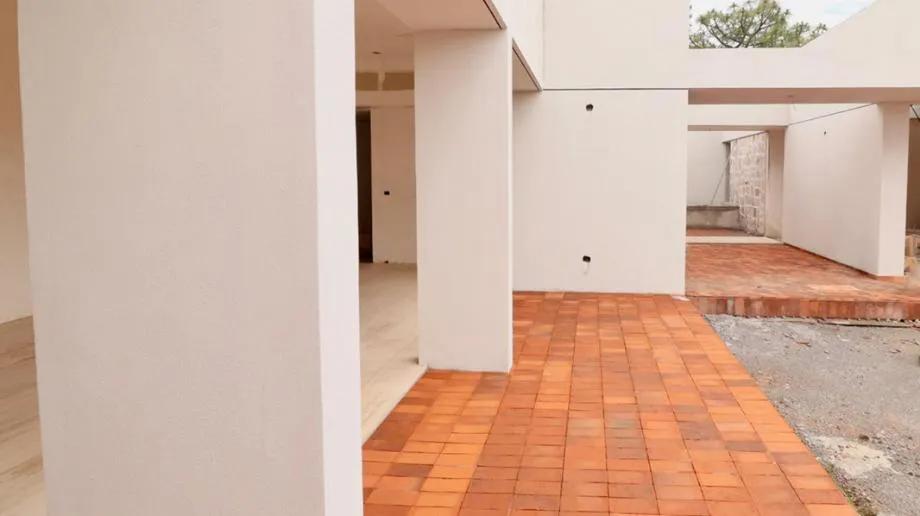 secondary property images 3