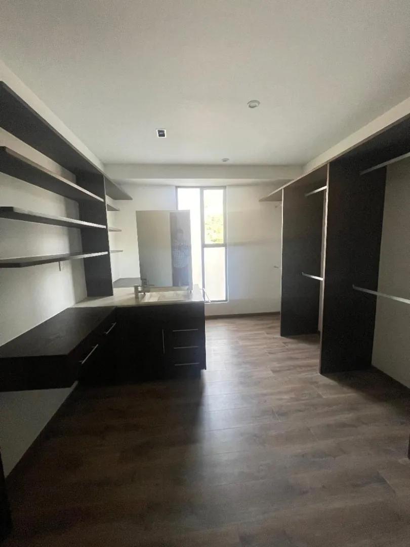 secondary property images 3