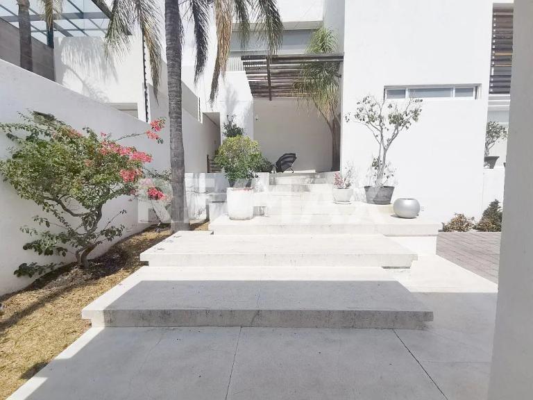 Property Image Property Image