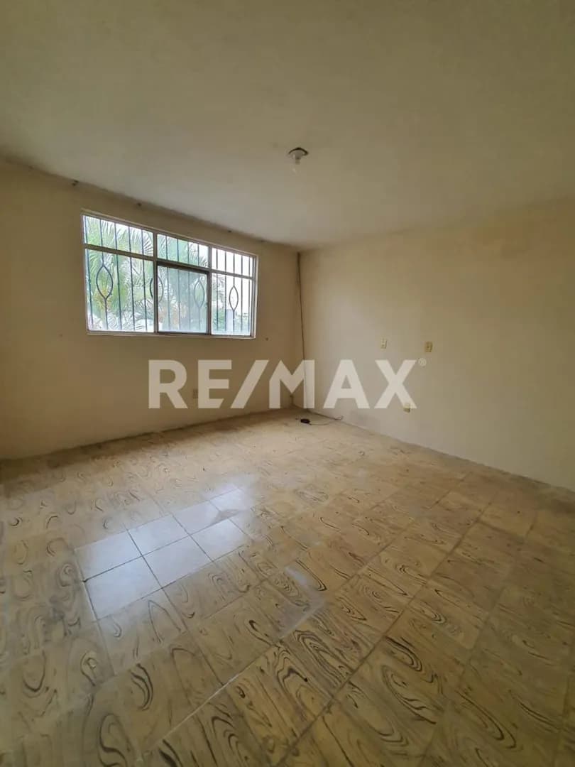 secondary property images 3