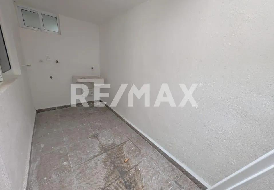 secondary property images 2