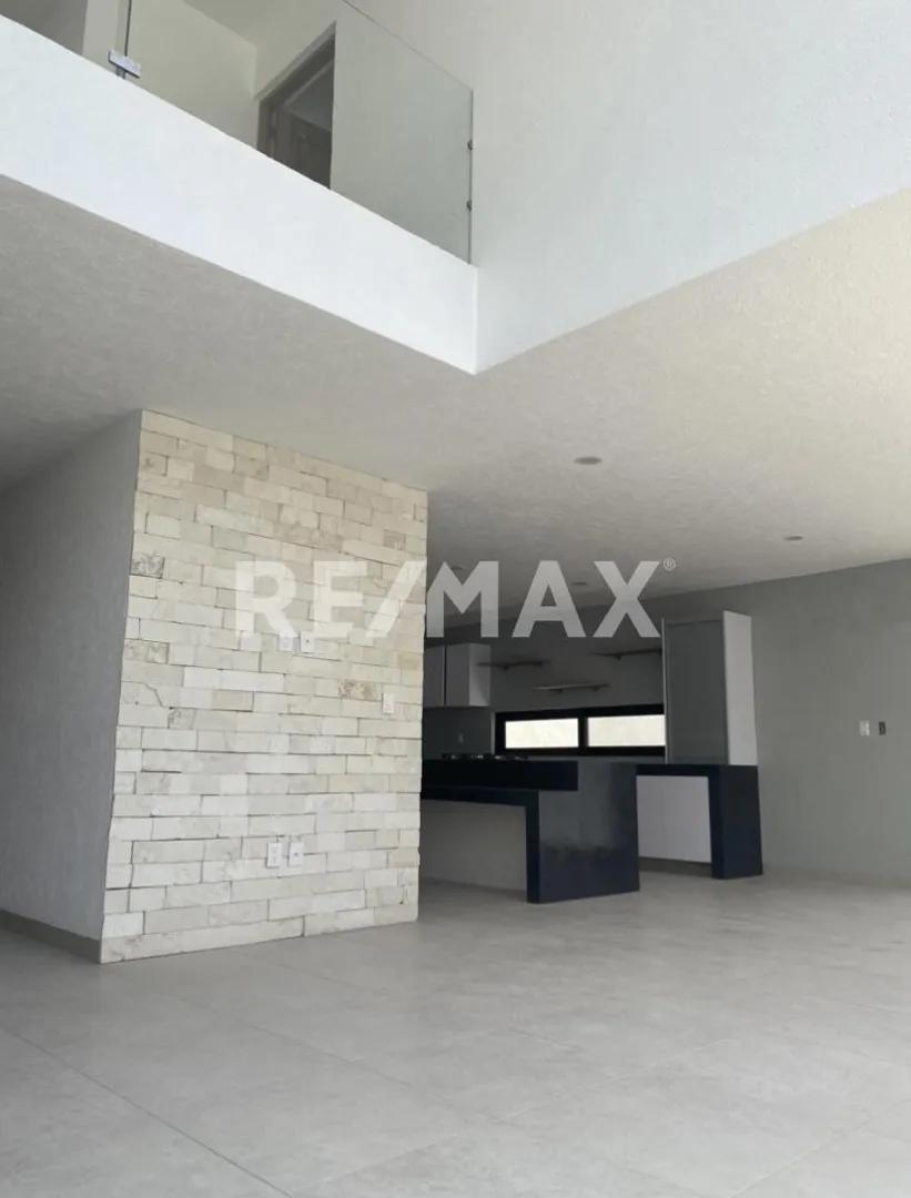 secondary property images 0