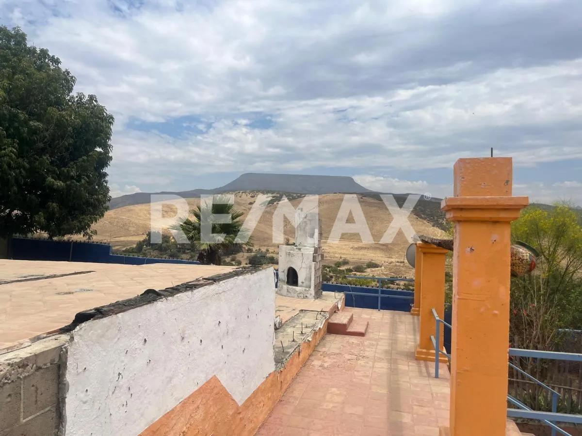 secondary property images 0