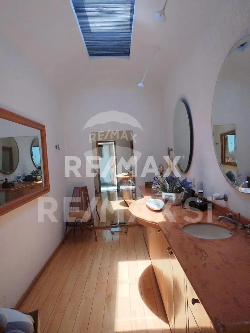 secondary property images 0