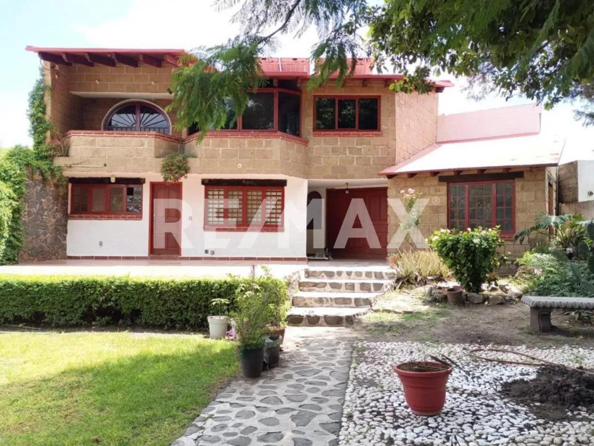 main property photo
