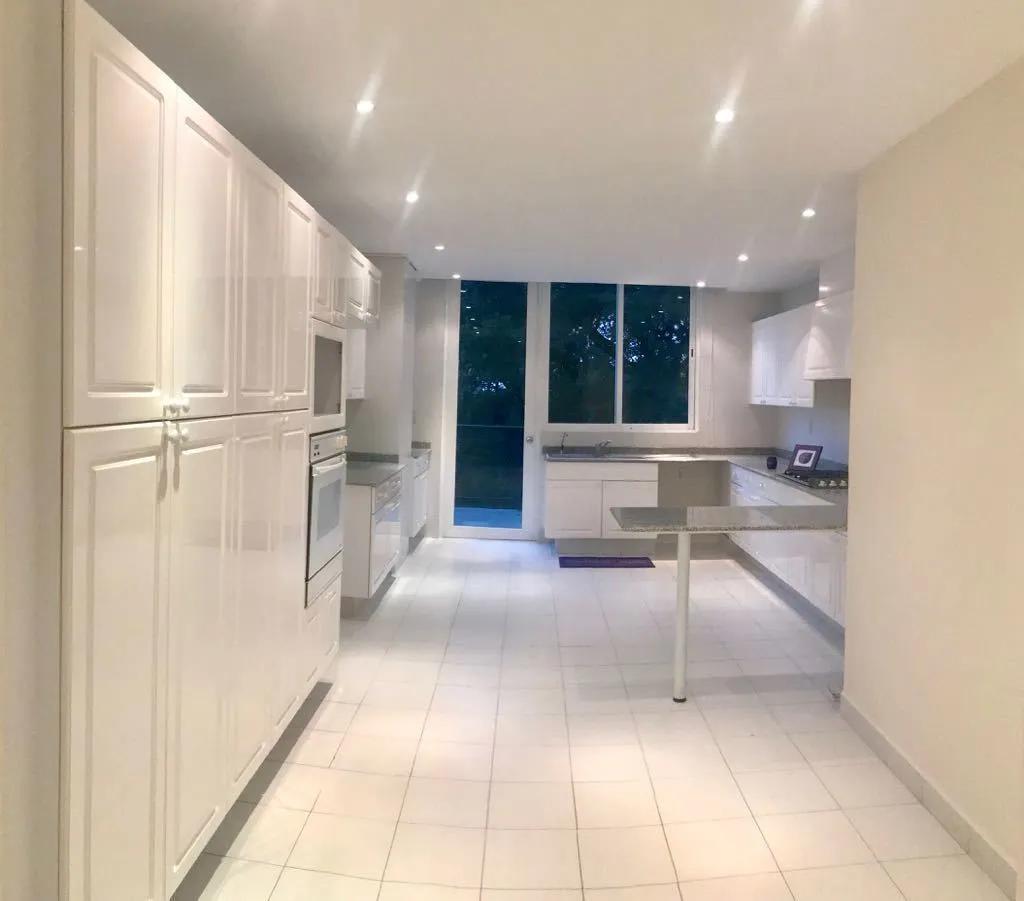 secondary property images 0