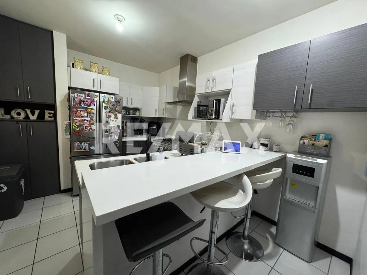 secondary property images 0