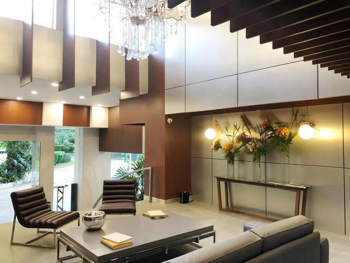 secondary property images 0