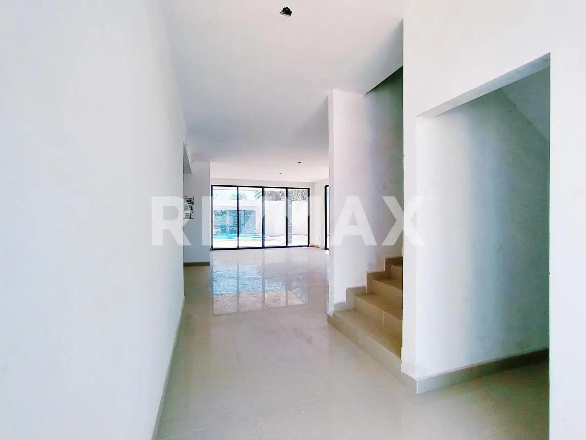 secondary property images 0