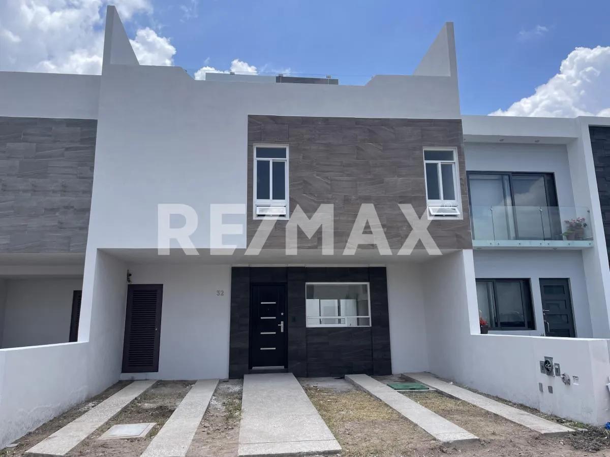 main property photo