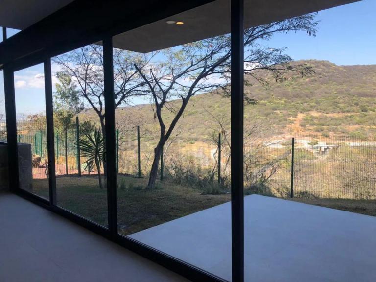 Property Image Property Image