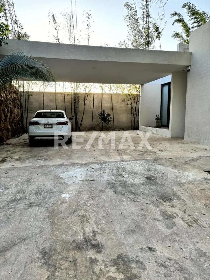 secondary property images 0