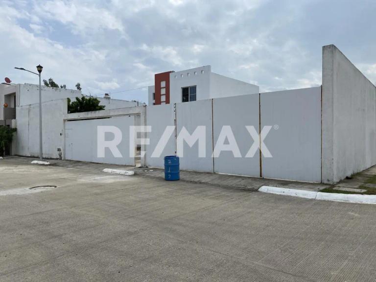 Property Image Property Image