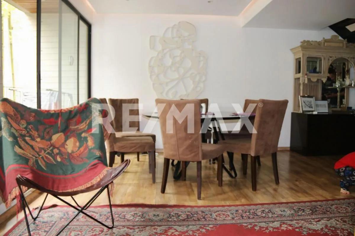 main property photo