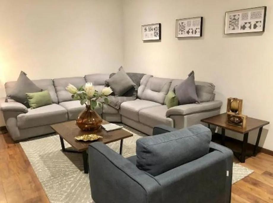 secondary property images 0