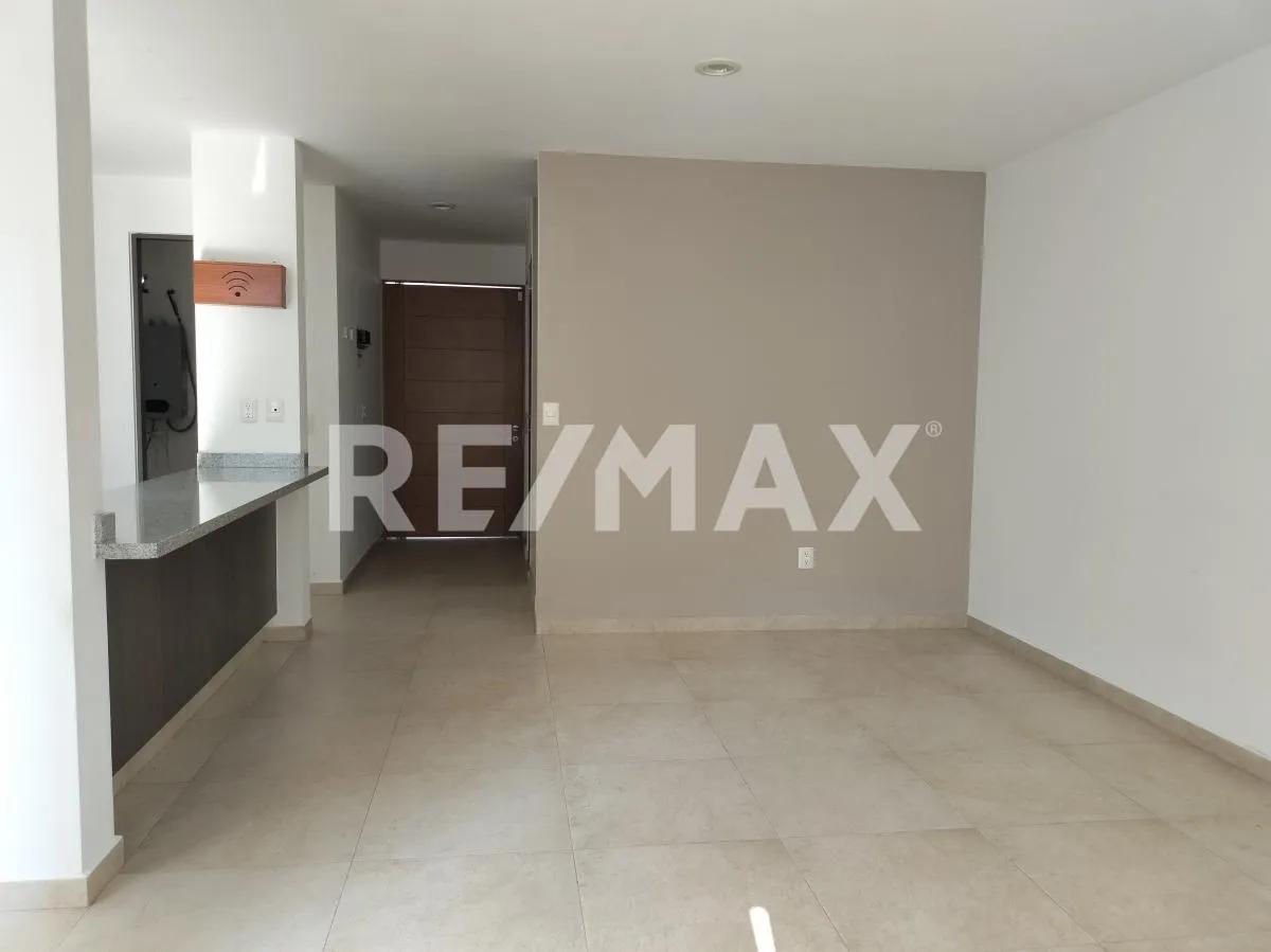 main property photo