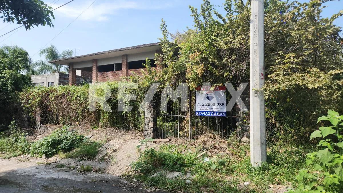 secondary property images 0