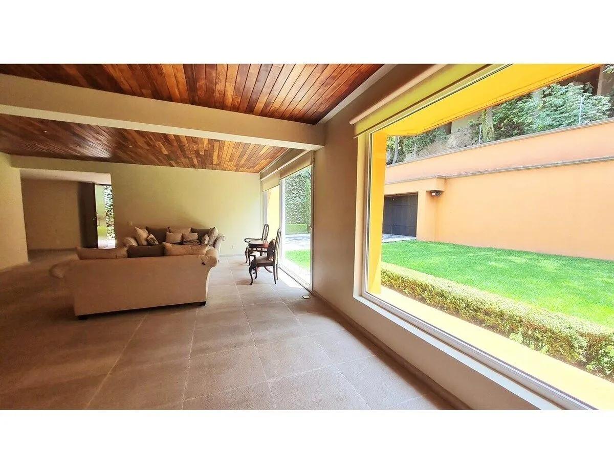 main property photo