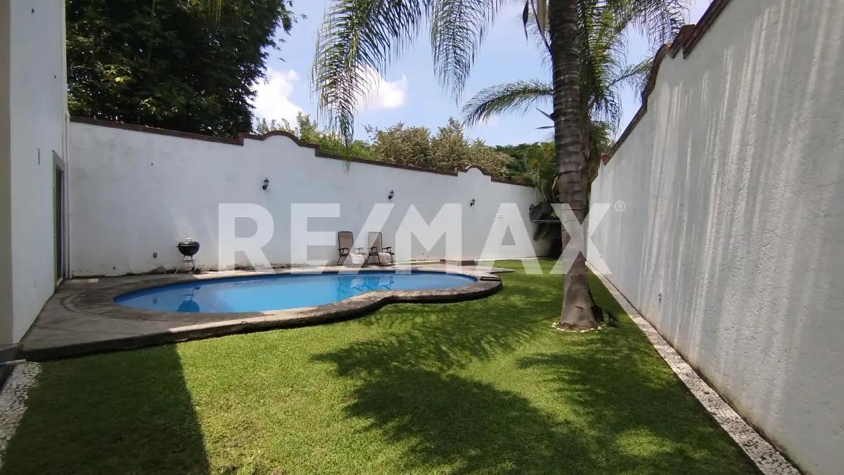 secondary property images 0