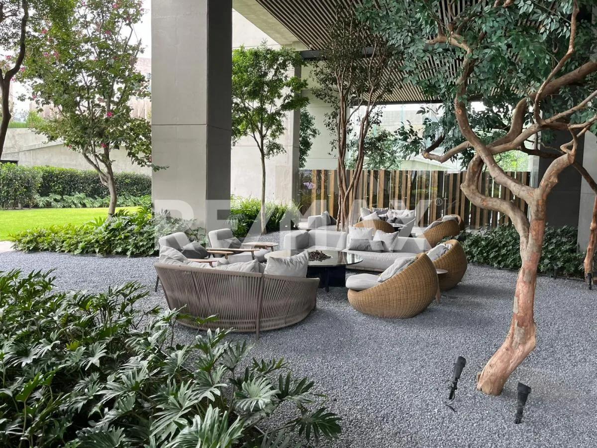 secondary property images 0