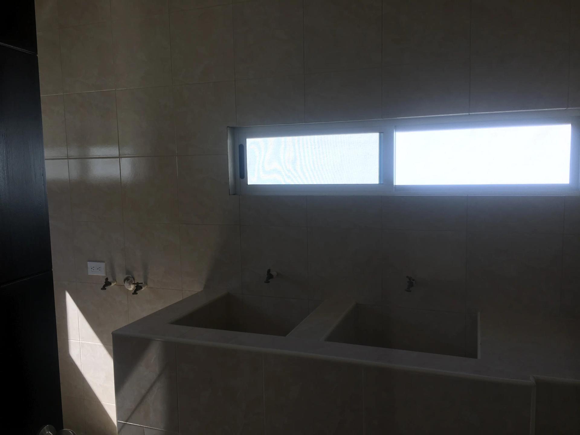 secondary property images 3