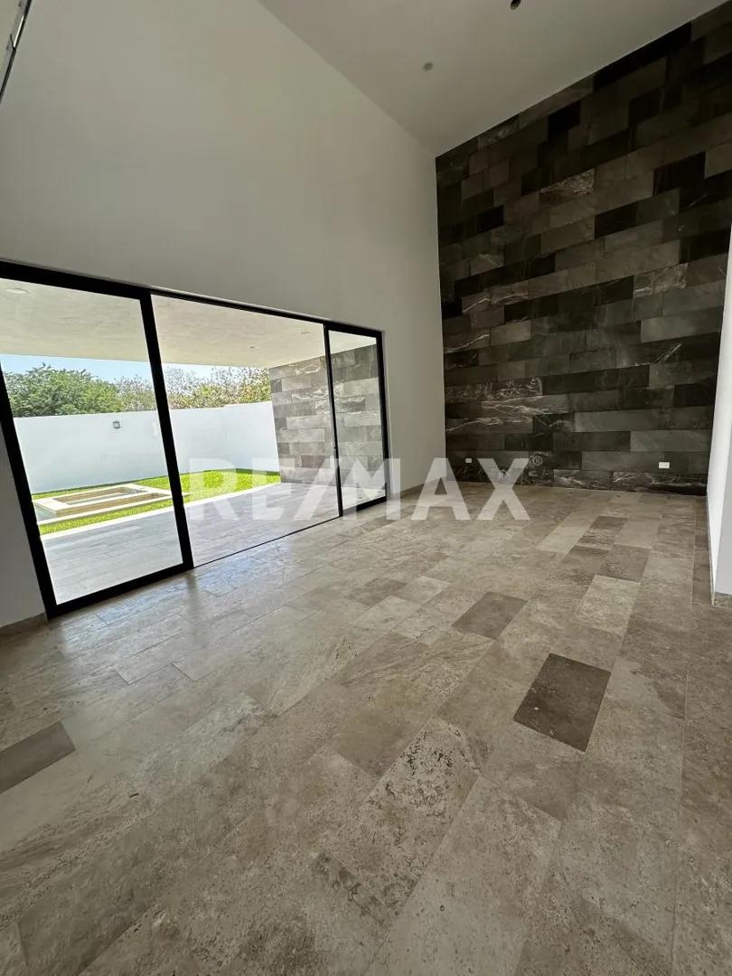 secondary property images 0