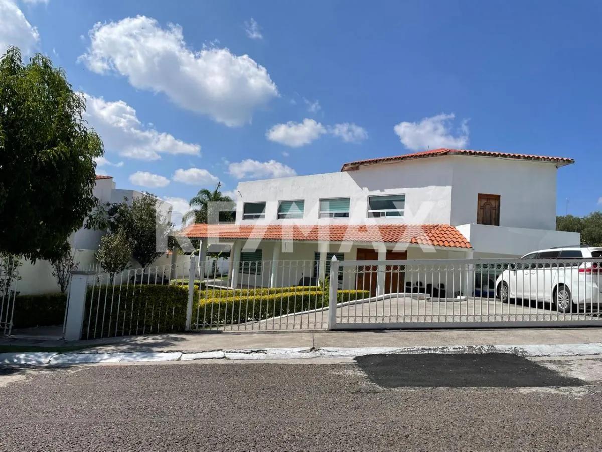 secondary property images 0