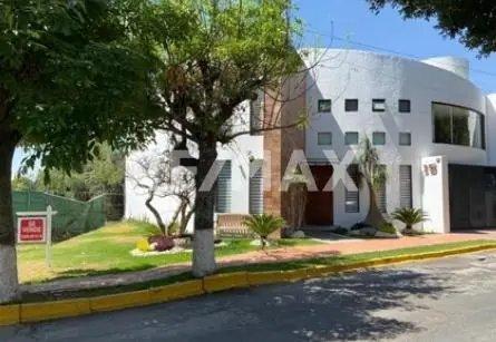 main property photo