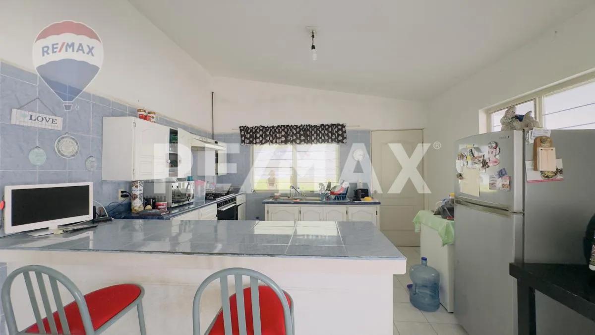 secondary property images 2