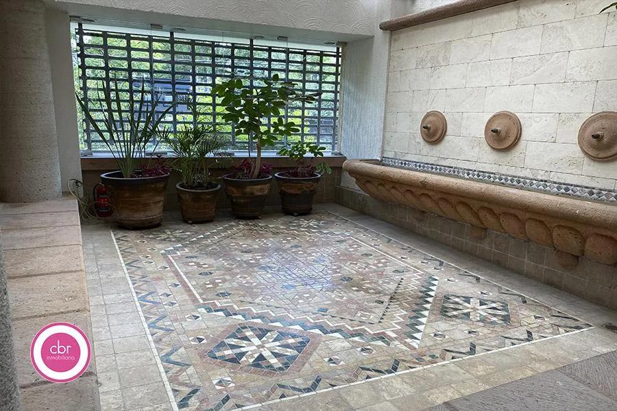 secondary property images 0
